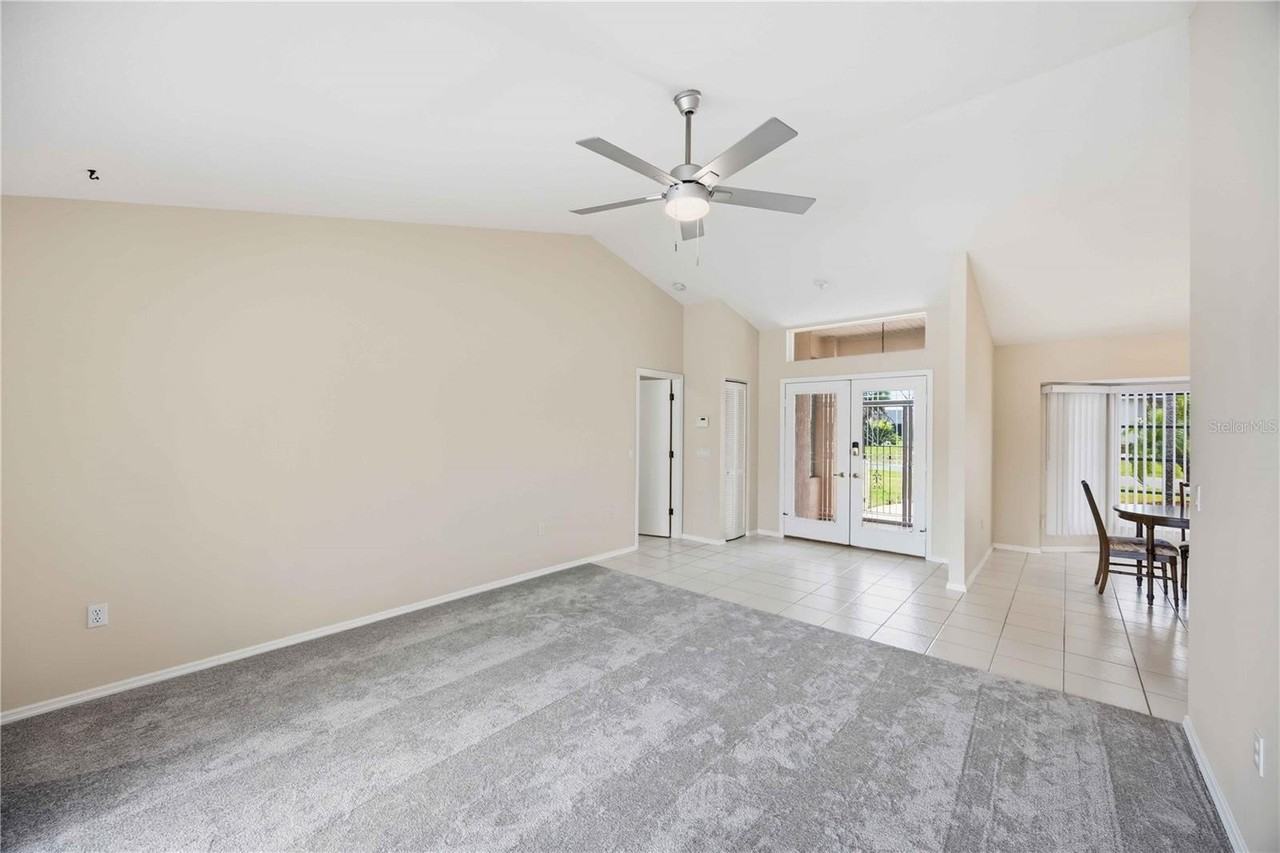 63 Clubhouse Rd - Photo 4 of 50