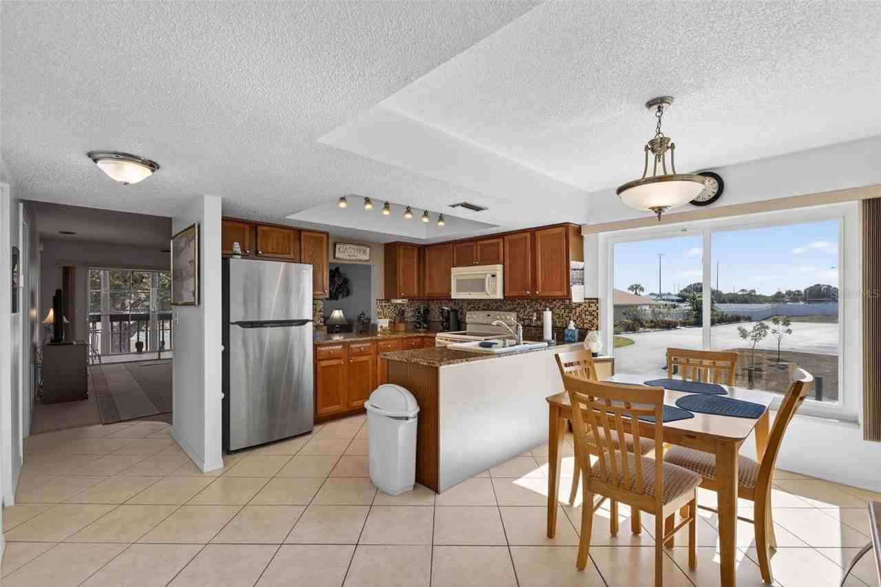 6699 San Casa Dr #L8 - Photo 7 of 26