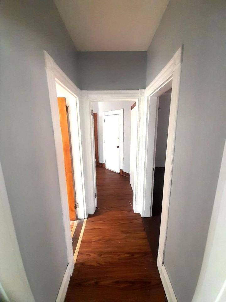205 Jefferson St - Photo 6 of 10