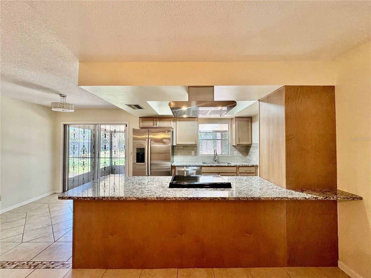 29 Foxhall Ln - Photo 4 of 13