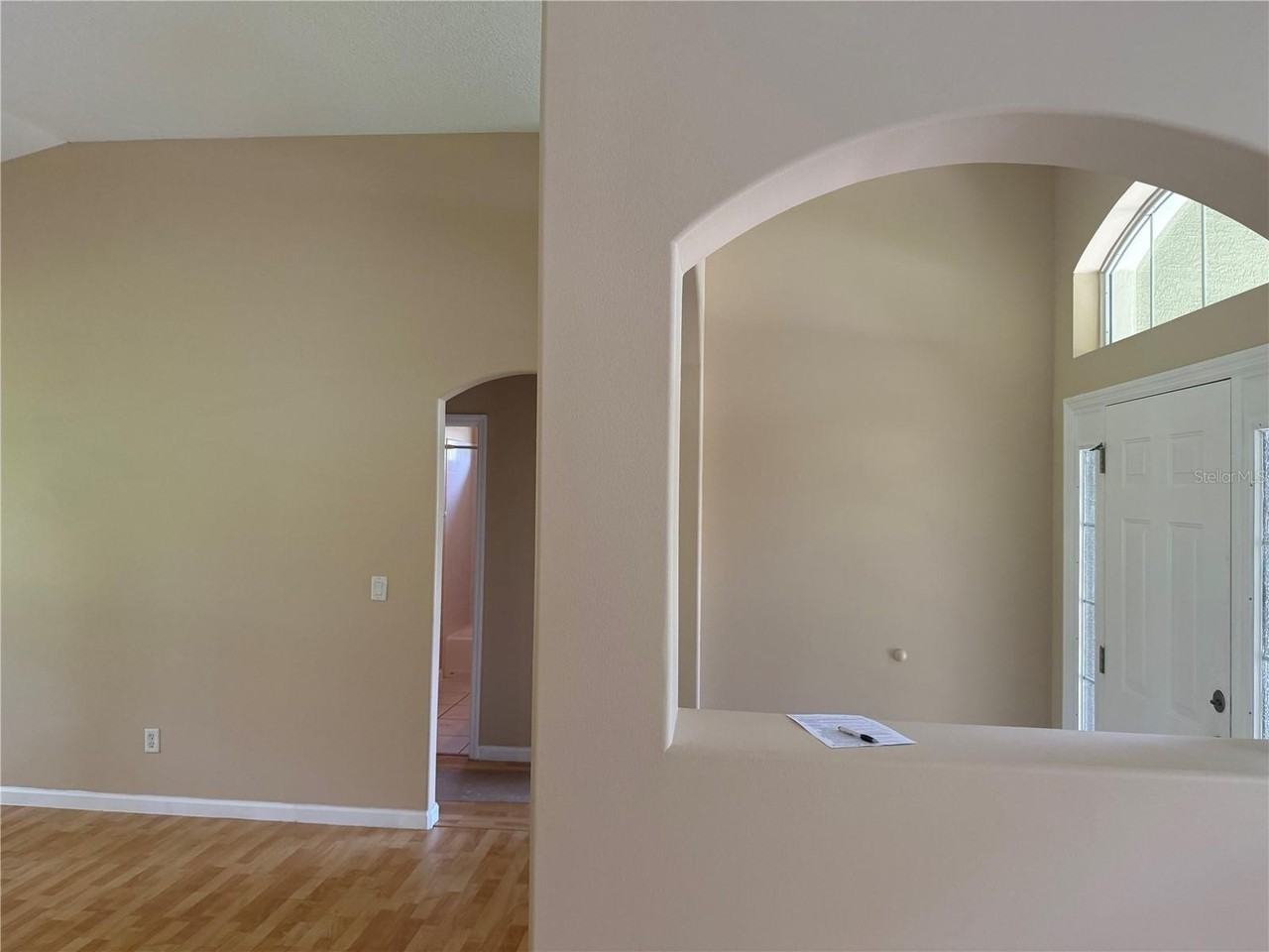 18 Poinbury Dr - Photo 6 of 23