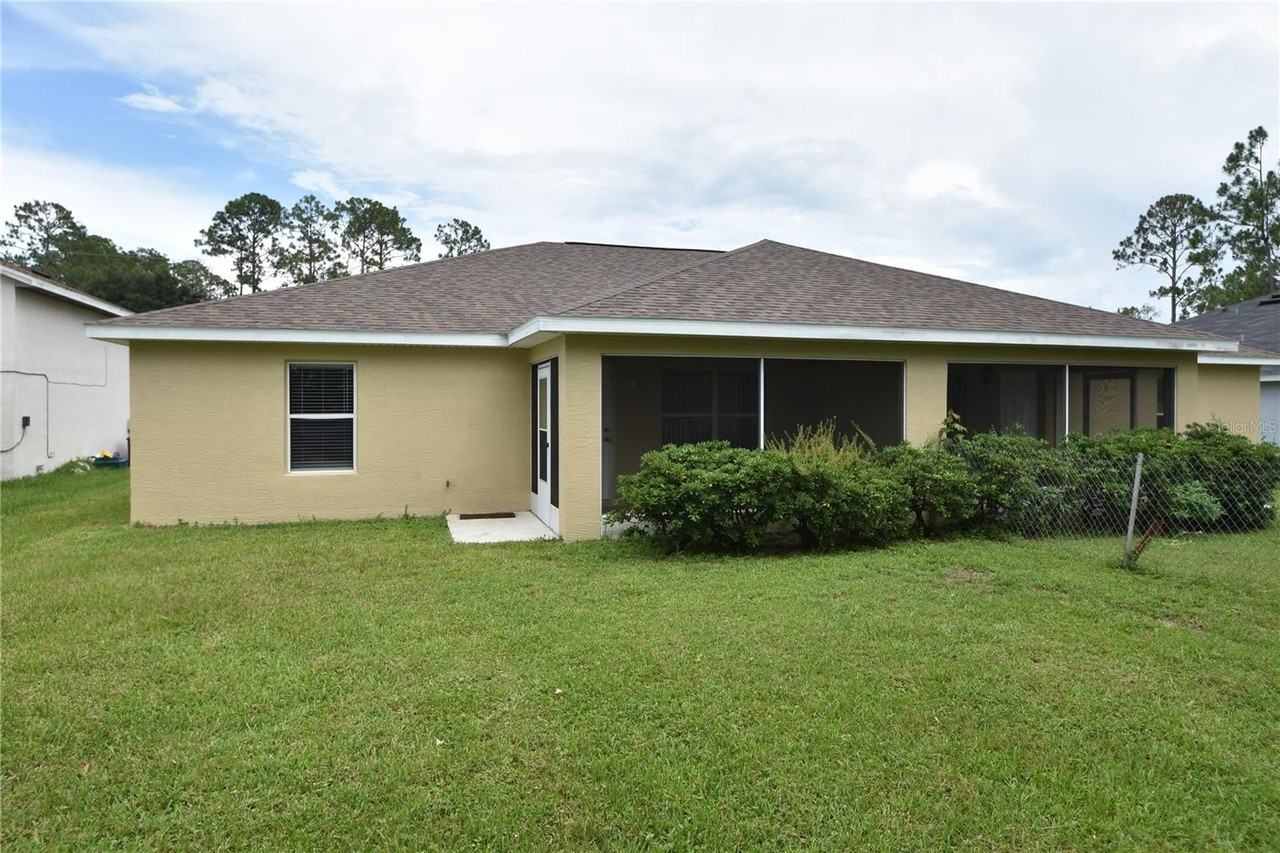 7 Ryarbor Dr #B - Photo 2 of 37