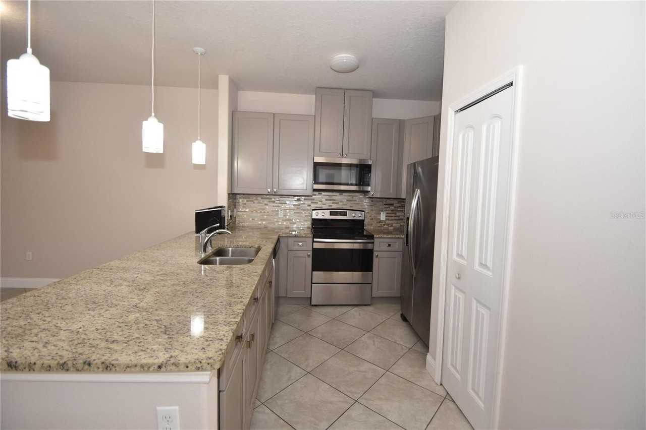 43 Lloyd Trl - Photo 7 of 37
