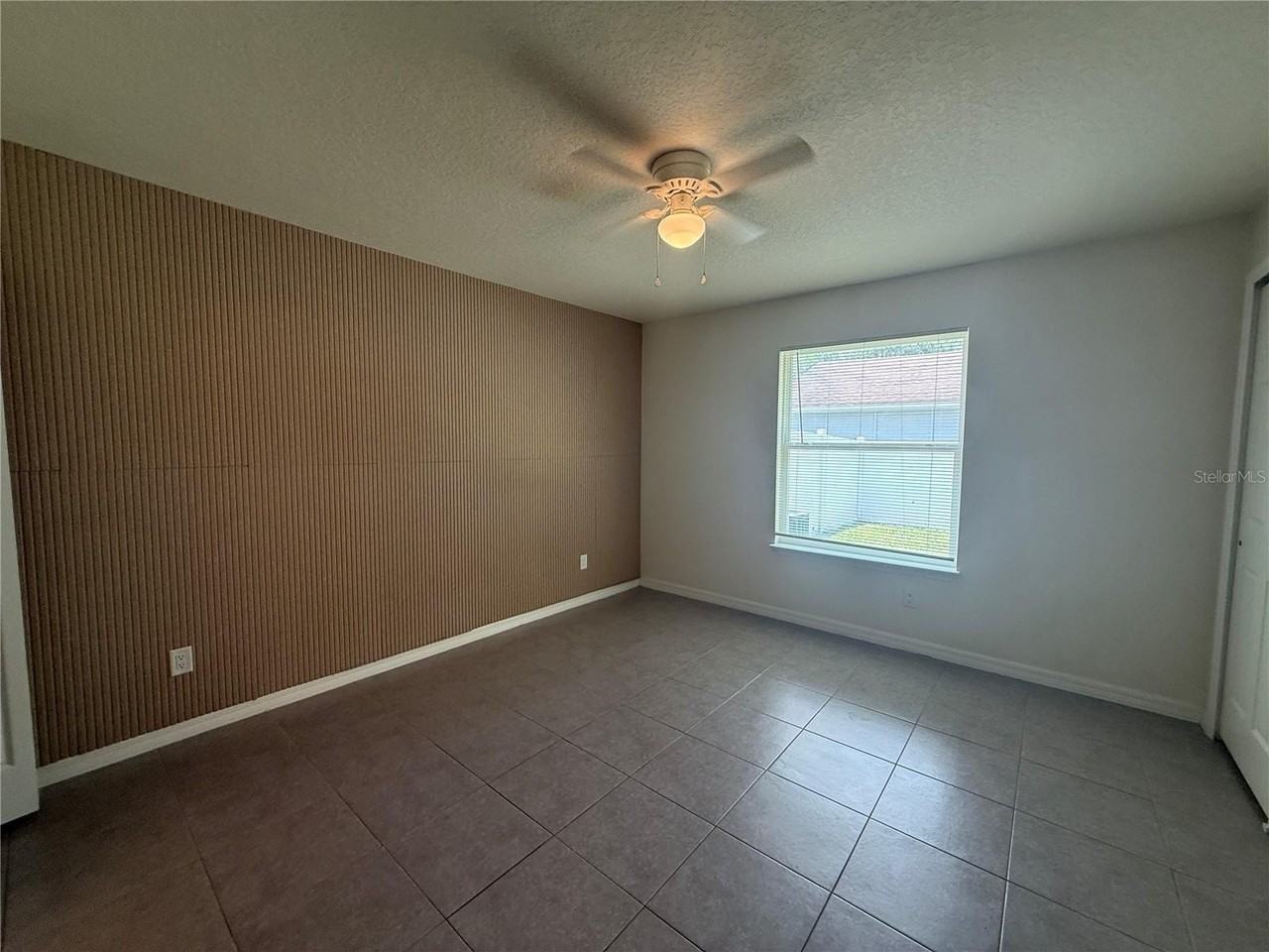 350 W Court St #A - Photo 6 of 13