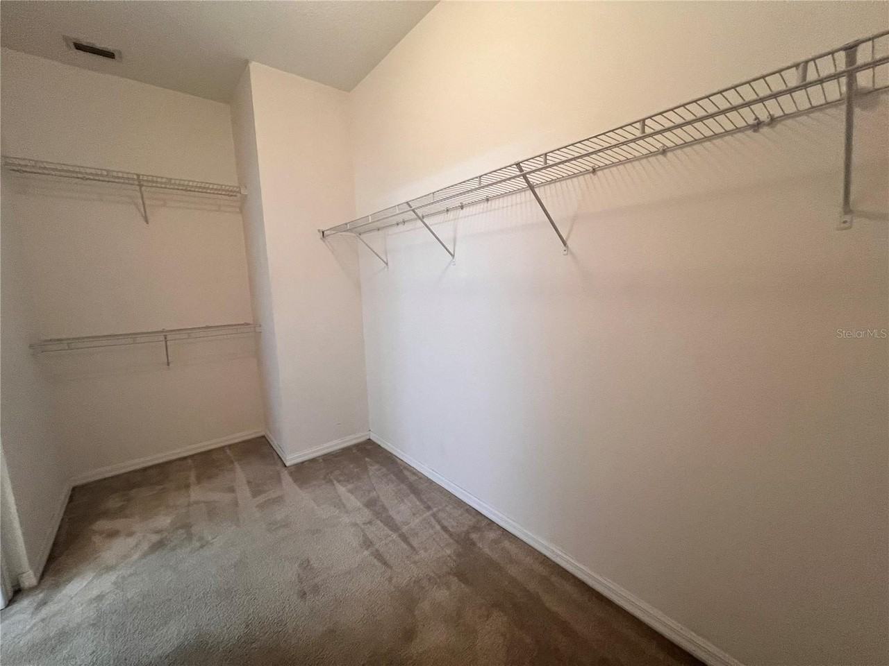 41 Louisiana Dr - Photo 5 of 11