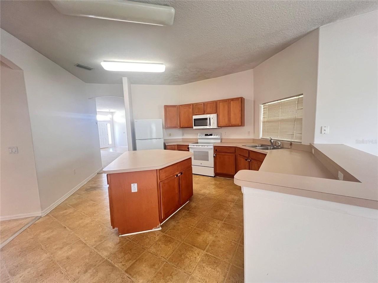 41 Louisiana Dr - Photo 7 of 11