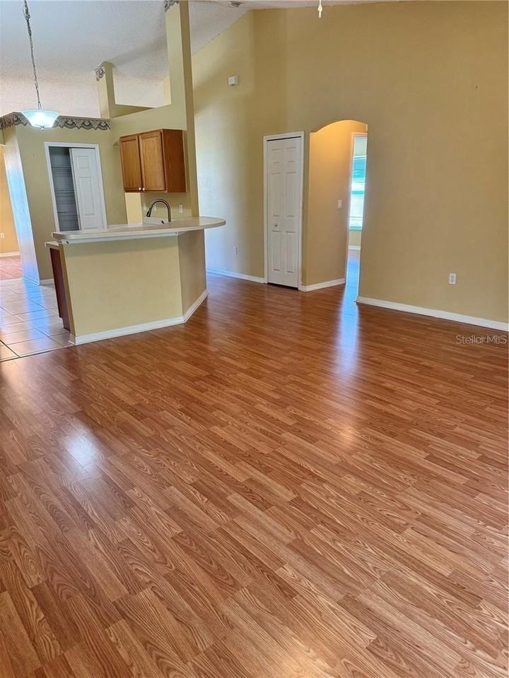 15 Prattwood Ln - Photo 4 of 11