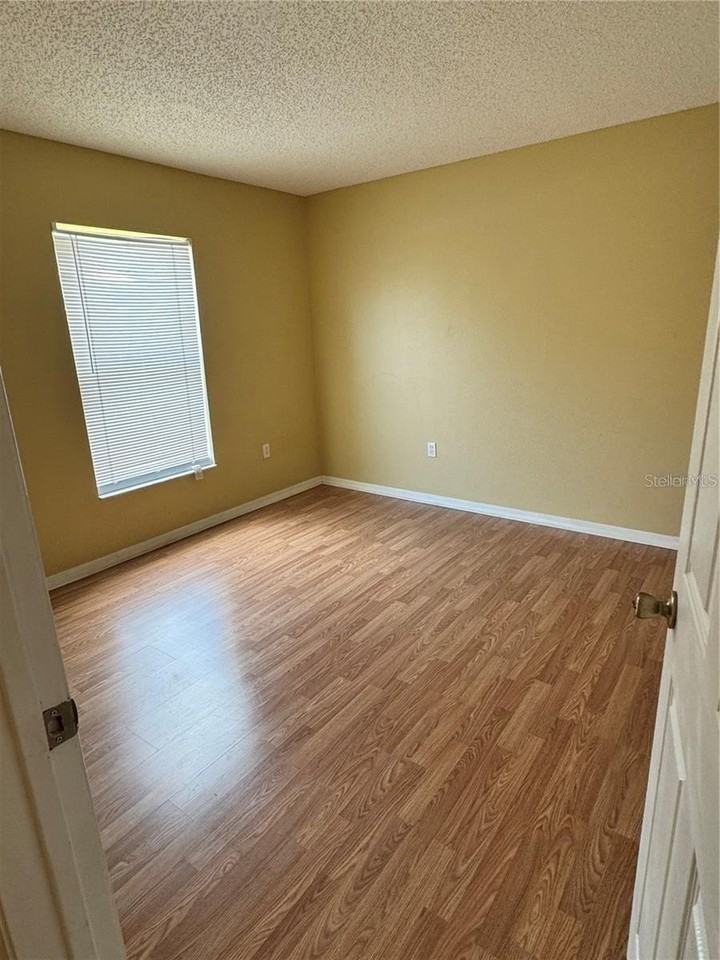 15 Prattwood Ln - Photo 5 of 11
