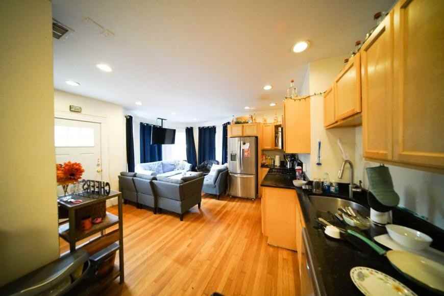 36 Ashford St - Photo 6 of 9
