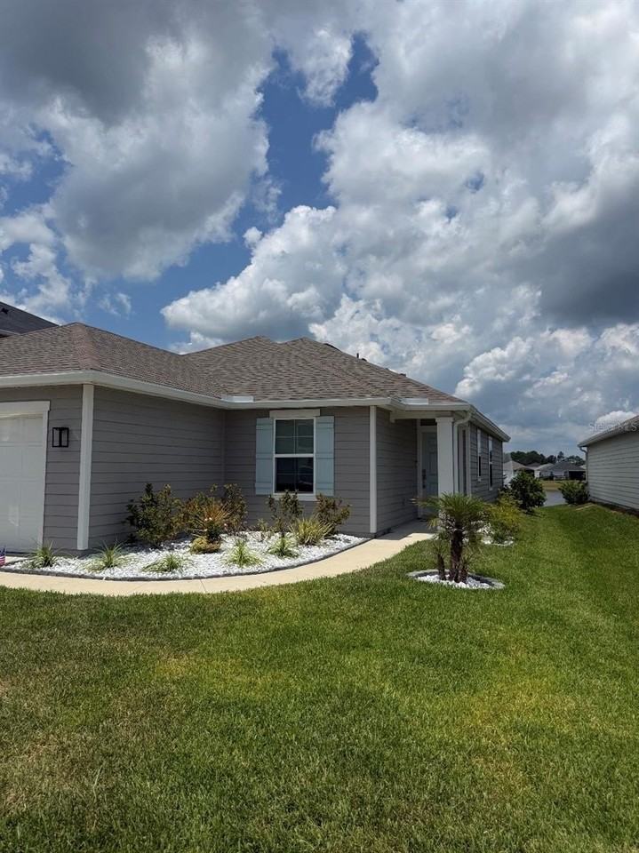 17 Waverly Ln - Photo 2 of 9