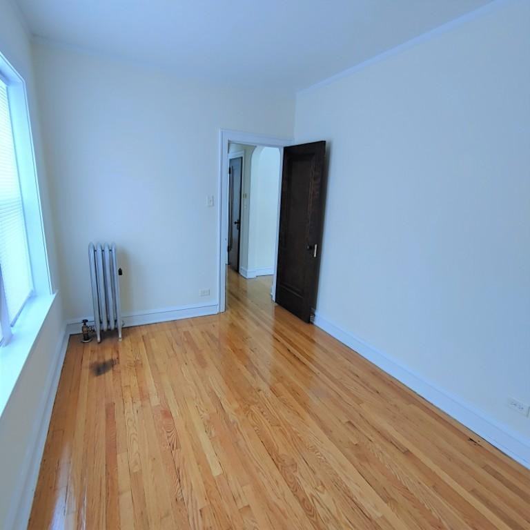 2721 N Kostner Ave - Photo 5 of 10