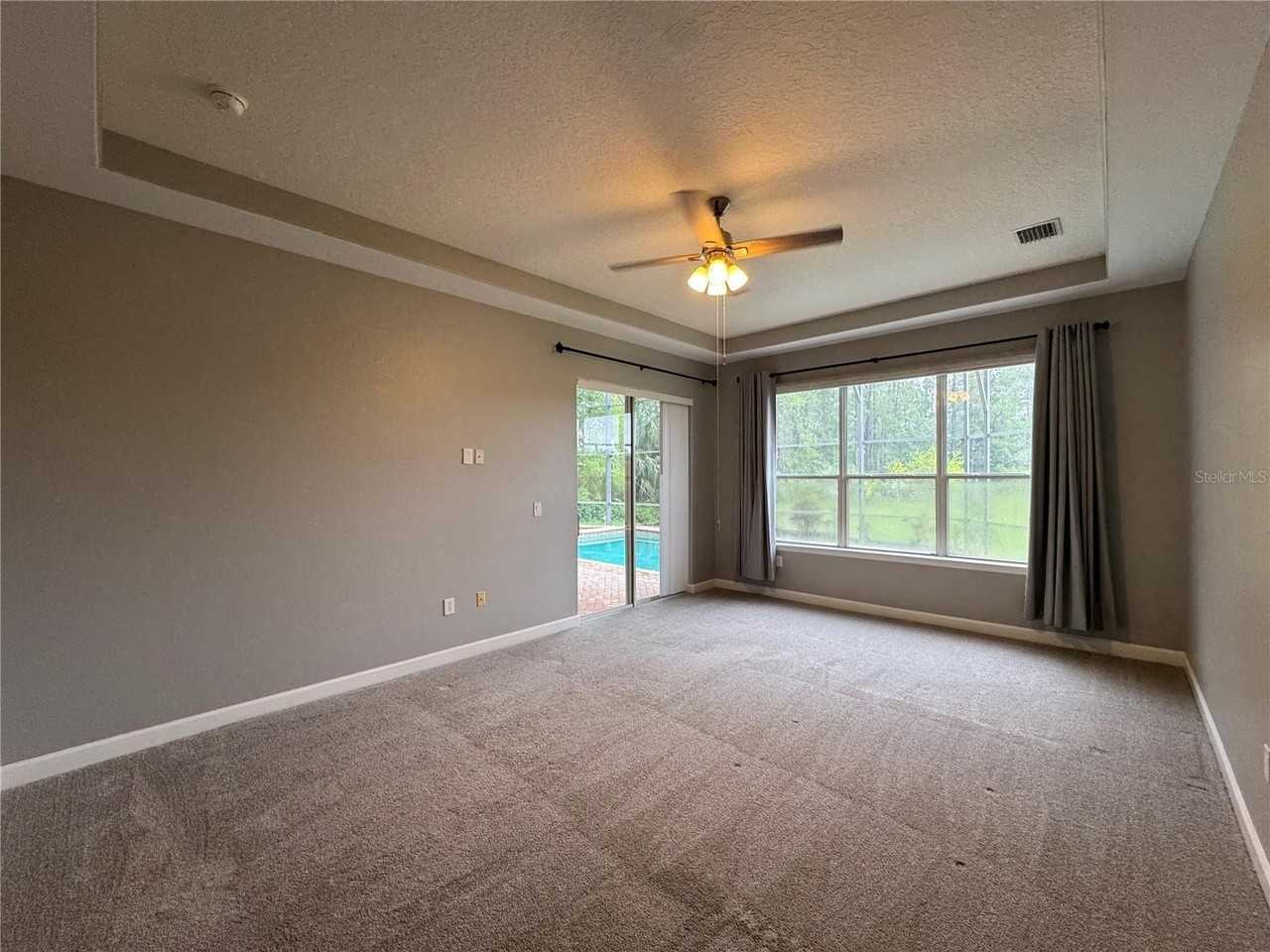 142 Harrington Ct - Photo 6 of 49