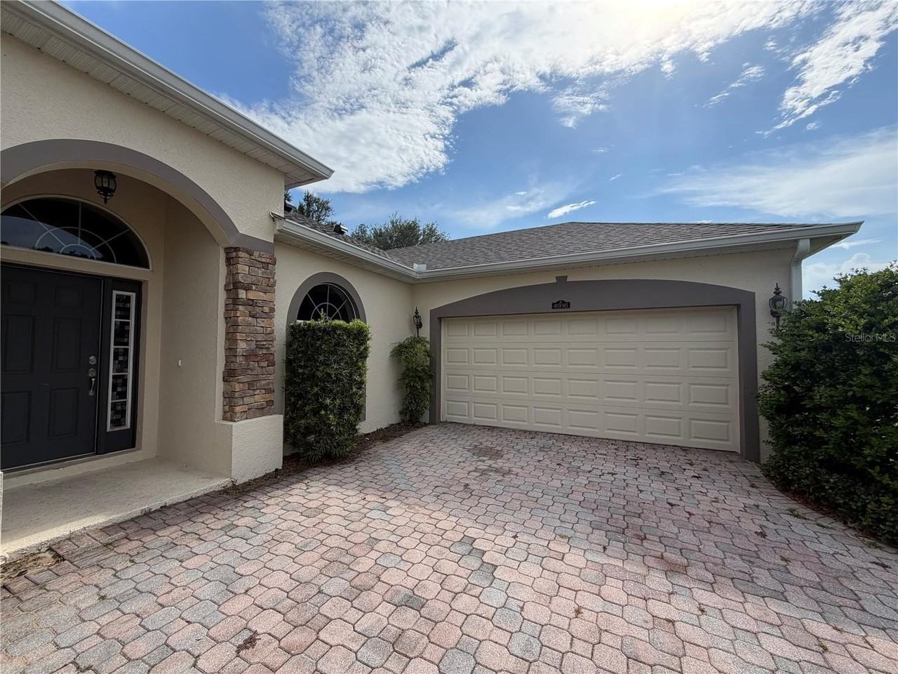 4916 Cape Hatteras Dr - Photo 5 of 19
