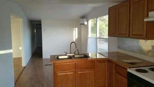 3366 Maple Ln - Photo 3 of 30