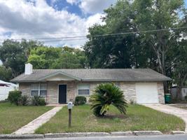 featured image of 119 W 10th Ave
