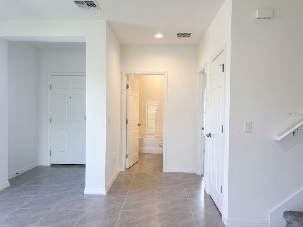 1438 Acorn Meadow Loop - Photo 6 of 16