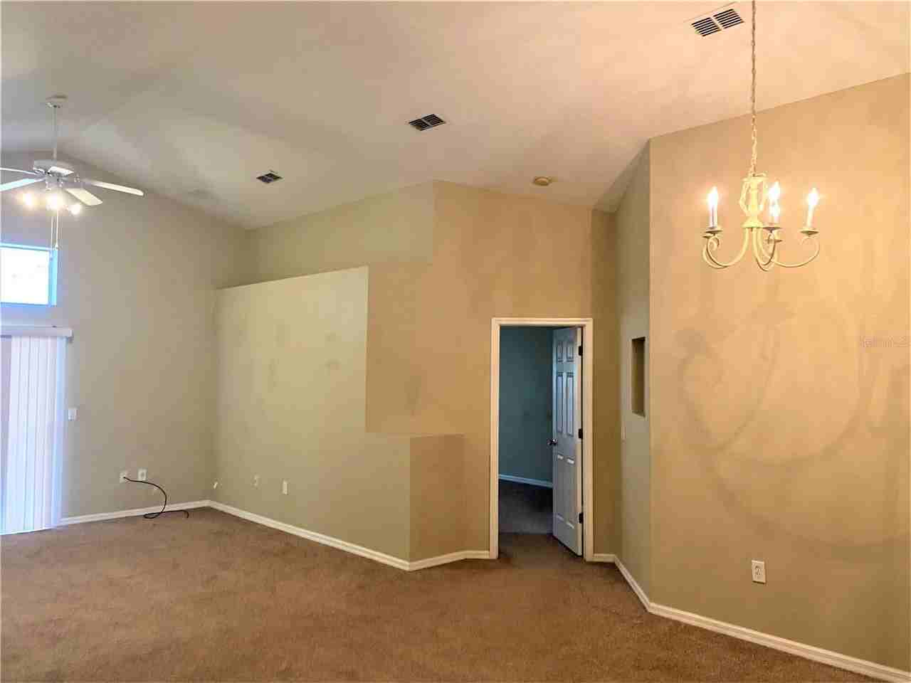 418 Ashley Pl - Photo 7 of 30