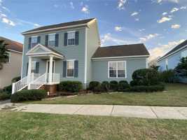 featured image of 2549 Twain Dr