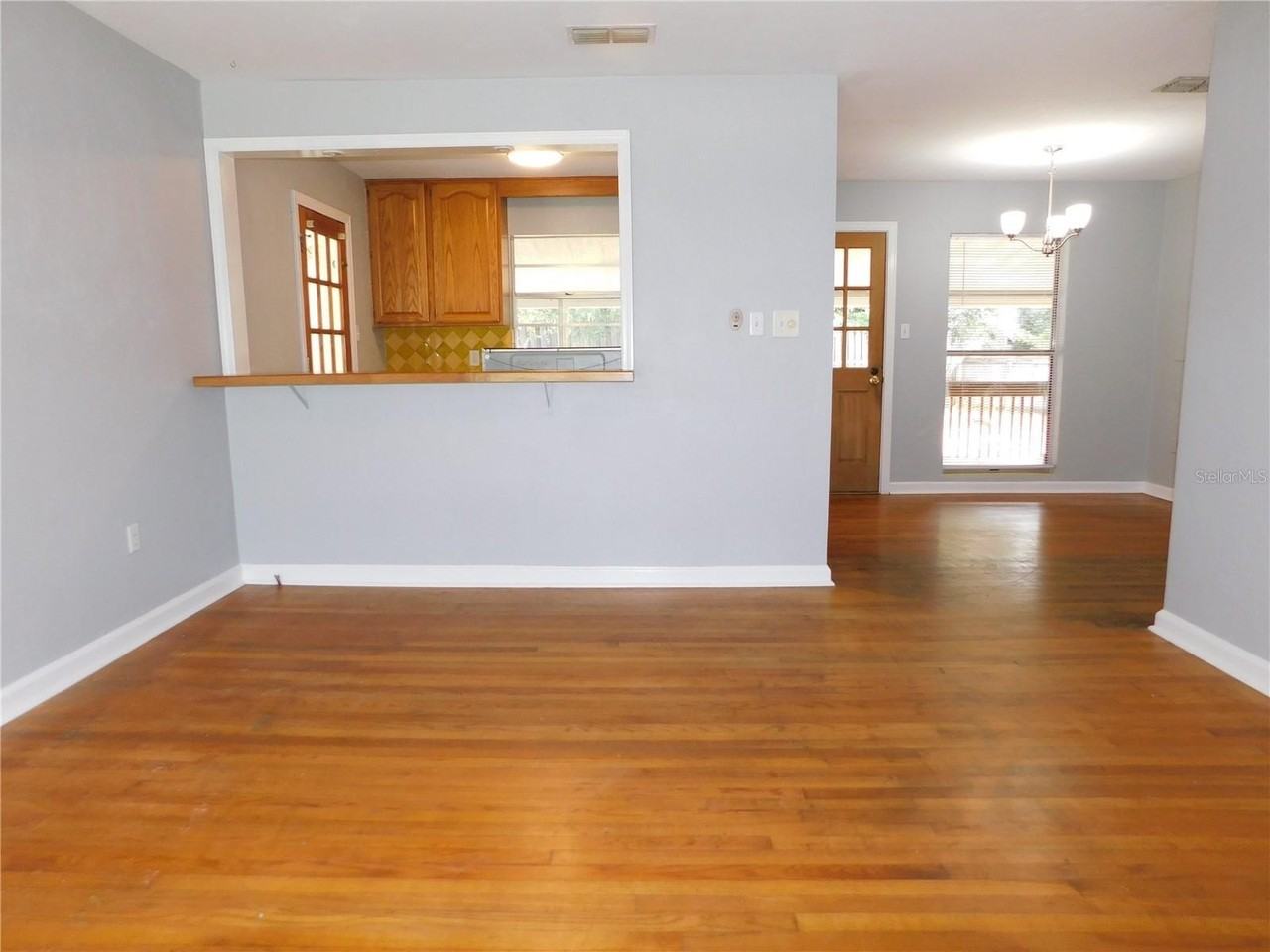 507 Nw 34th Ter - Photo 2 of 23
