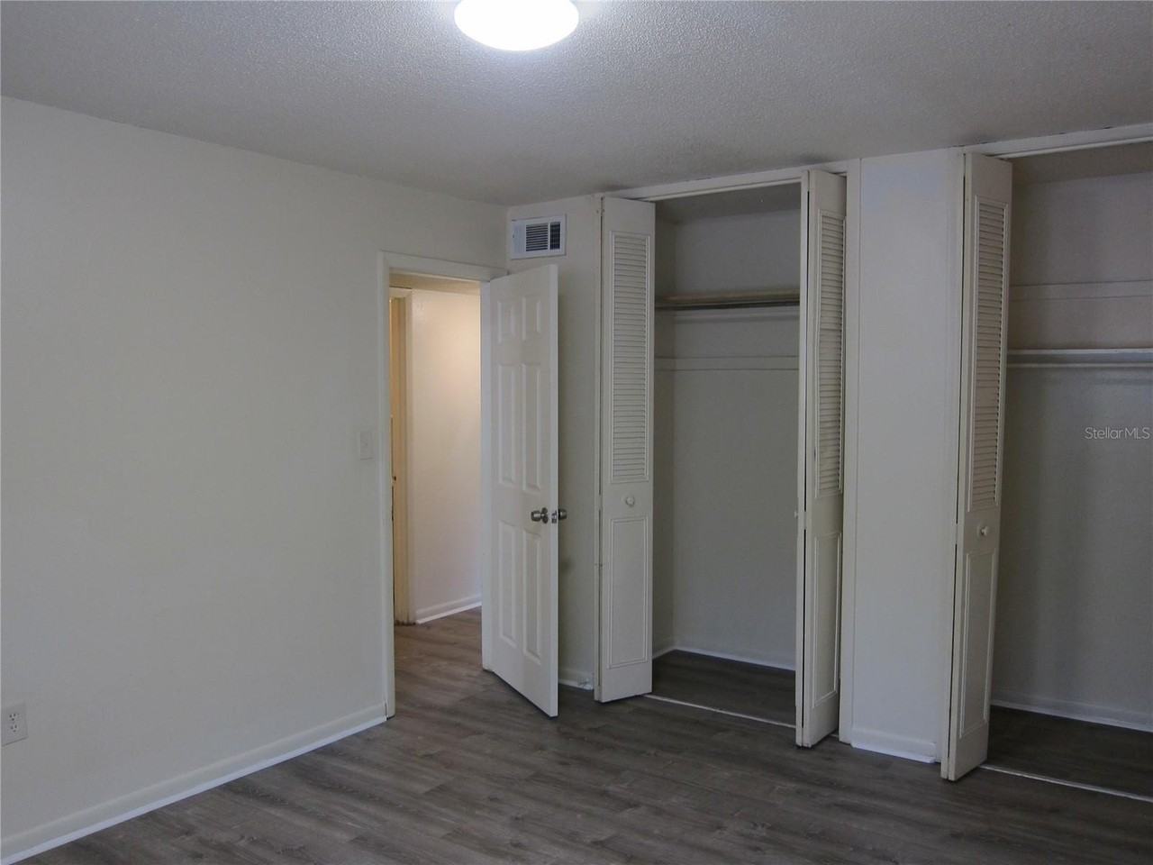 300 Nw 20th Ave #6 - Photo 2 of 22