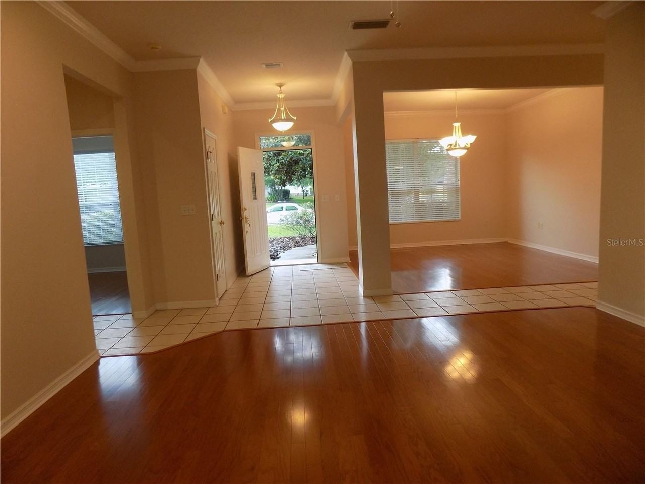 11903 Nw 9th Rd - Photo 5 of 50