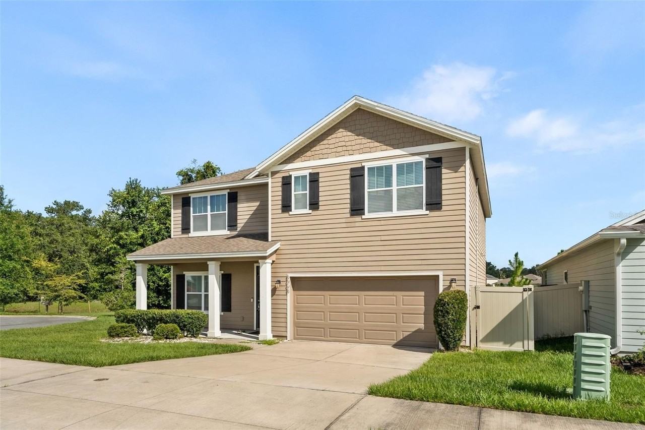 8008 Sw 62nd Ct - Photo 2 of 49