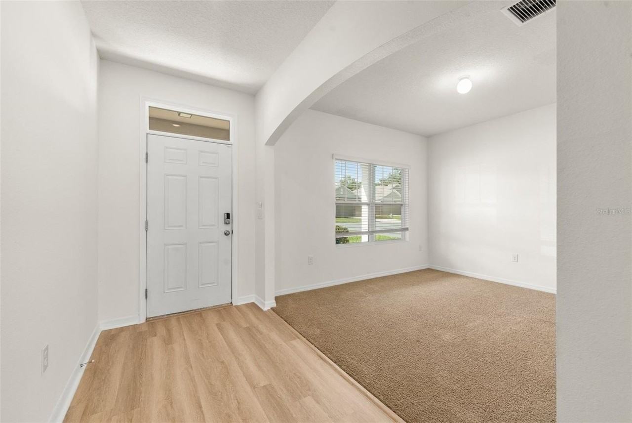 8008 Sw 62nd Ct - Photo 5 of 49
