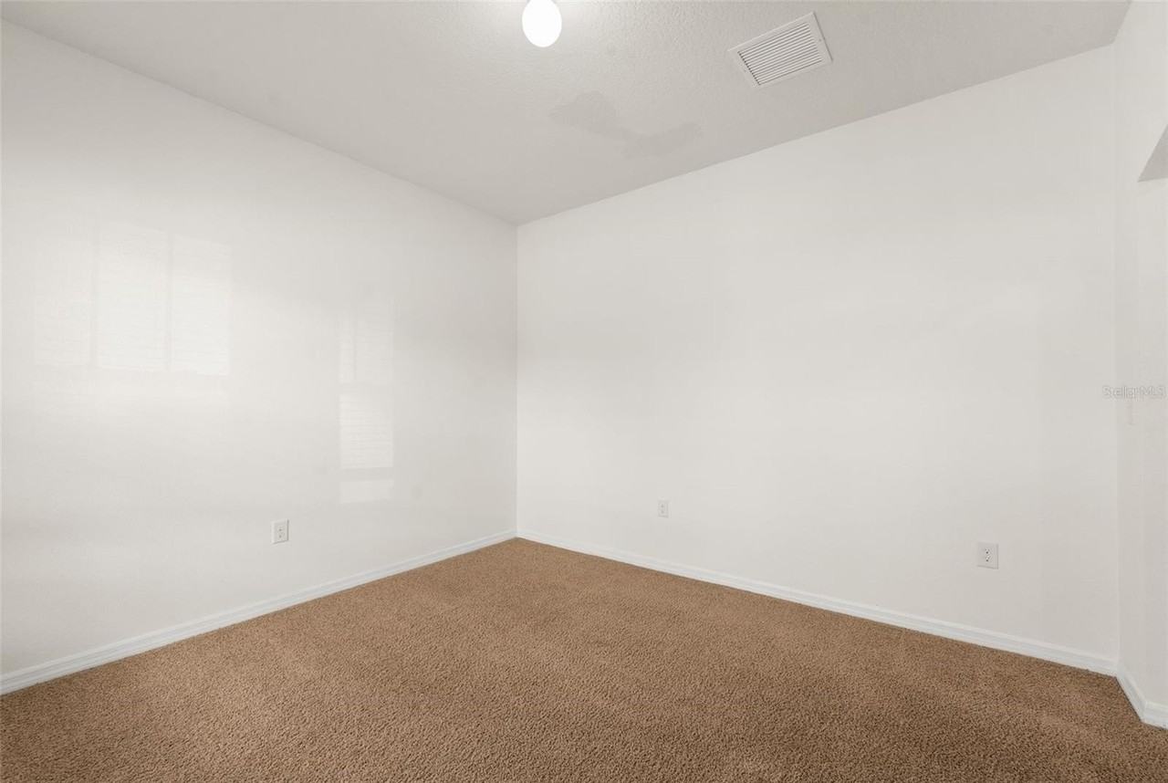 8008 Sw 62nd Ct - Photo 7 of 49