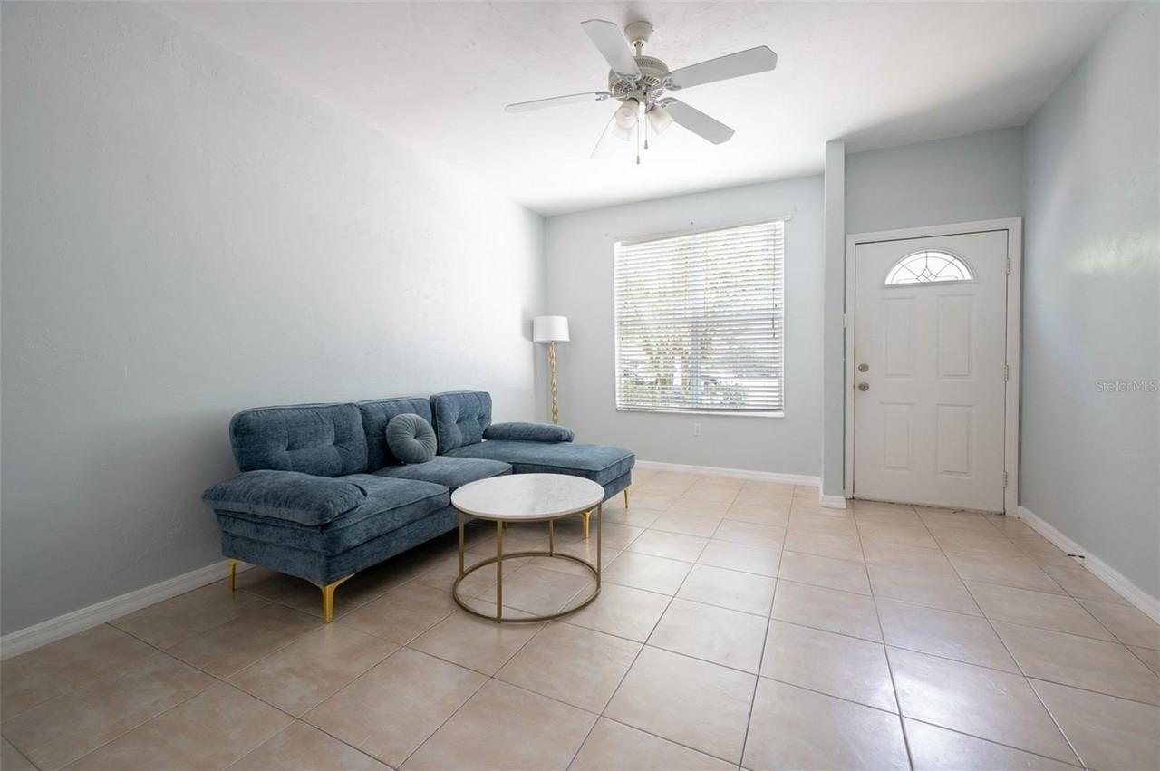 3860 Sw 20th Ave #1808 - Photo 5 of 21