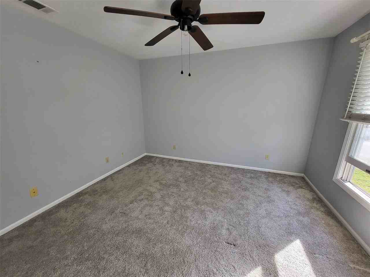 3727 Sw 28th Ter #2 - Photo 3 of 19