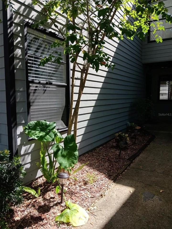 4419 Sw 20th Ln - Photo 4 of 24