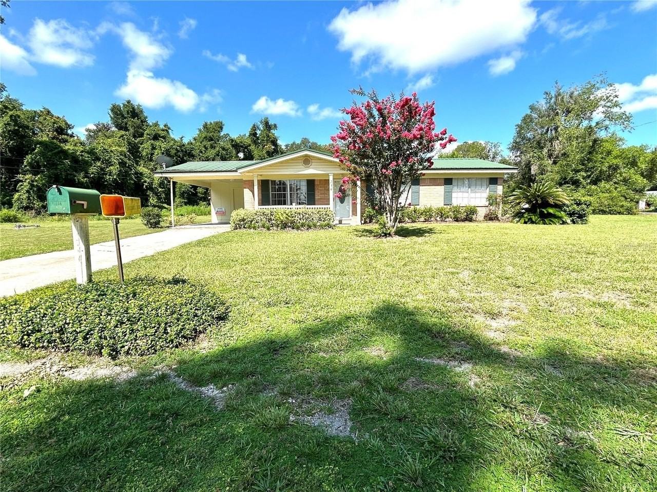 234 Sw Havanna Way - Photo 2 of 28