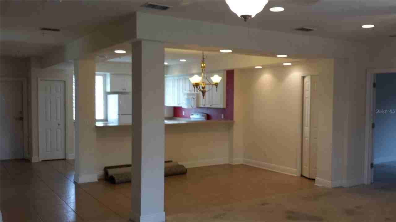 2602 Sw 87th Dr #201 - Photo 4 of 31
