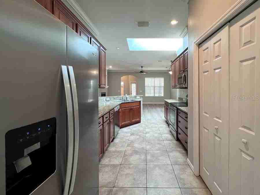 7509 Sw 86th Way - Photo 5 of 36