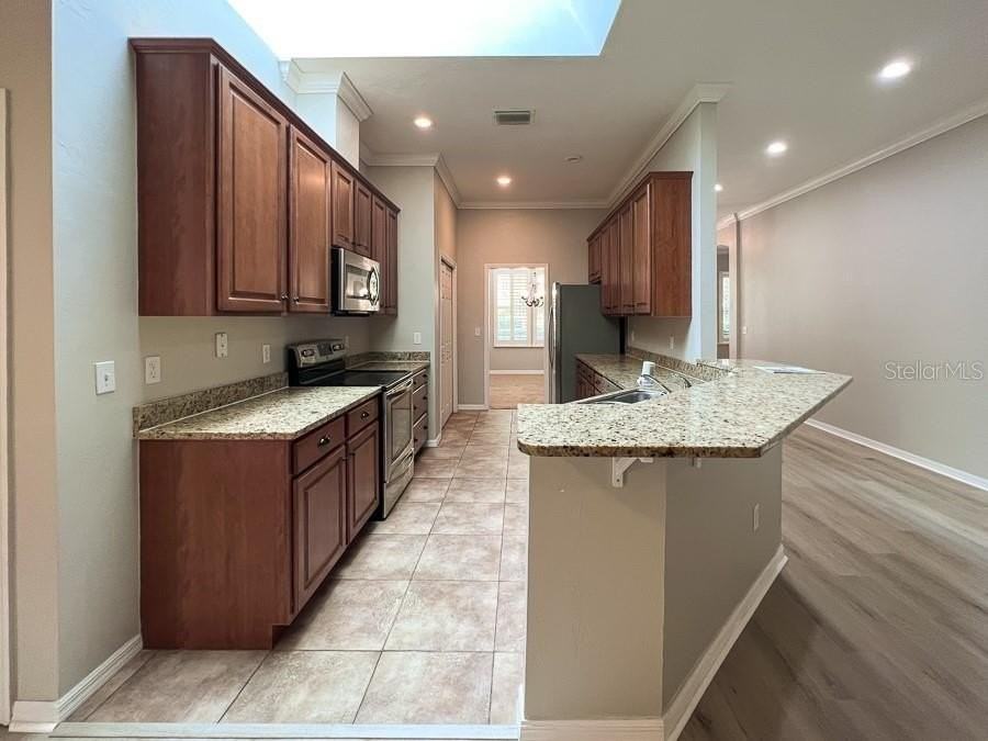 7509 Sw 86th Way - Photo 7 of 36