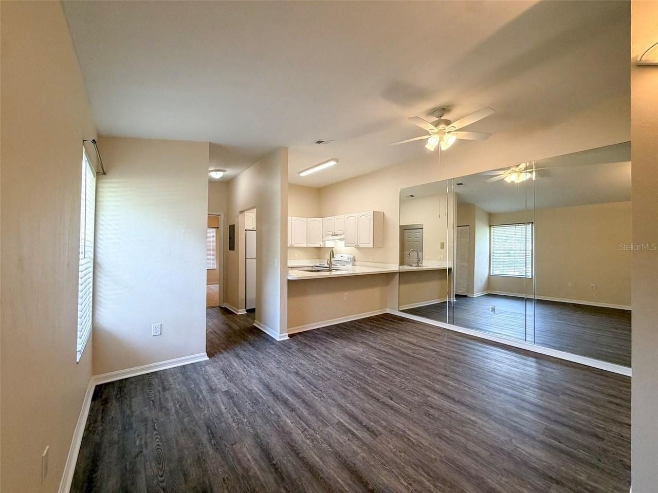 4003 Sw 27th St #15 - Photo 2 of 24