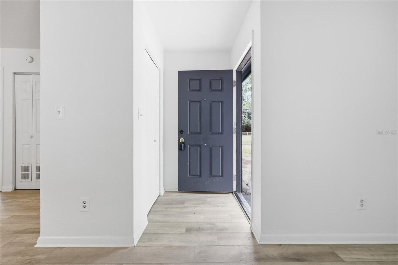 5929 Nw 23rd Ter - Photo 5 of 30