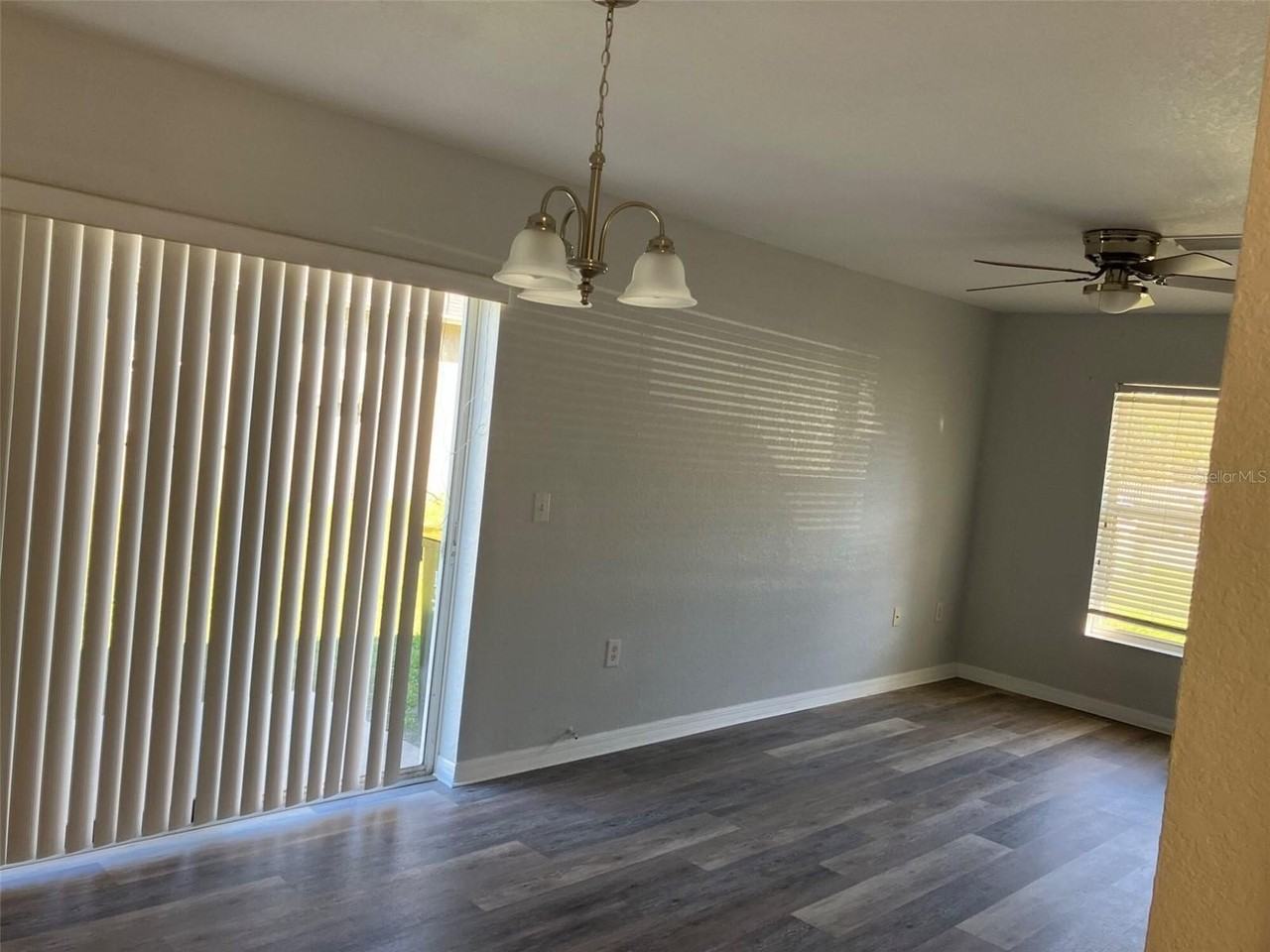 5527 Gaur Ln - Photo 4 of 7