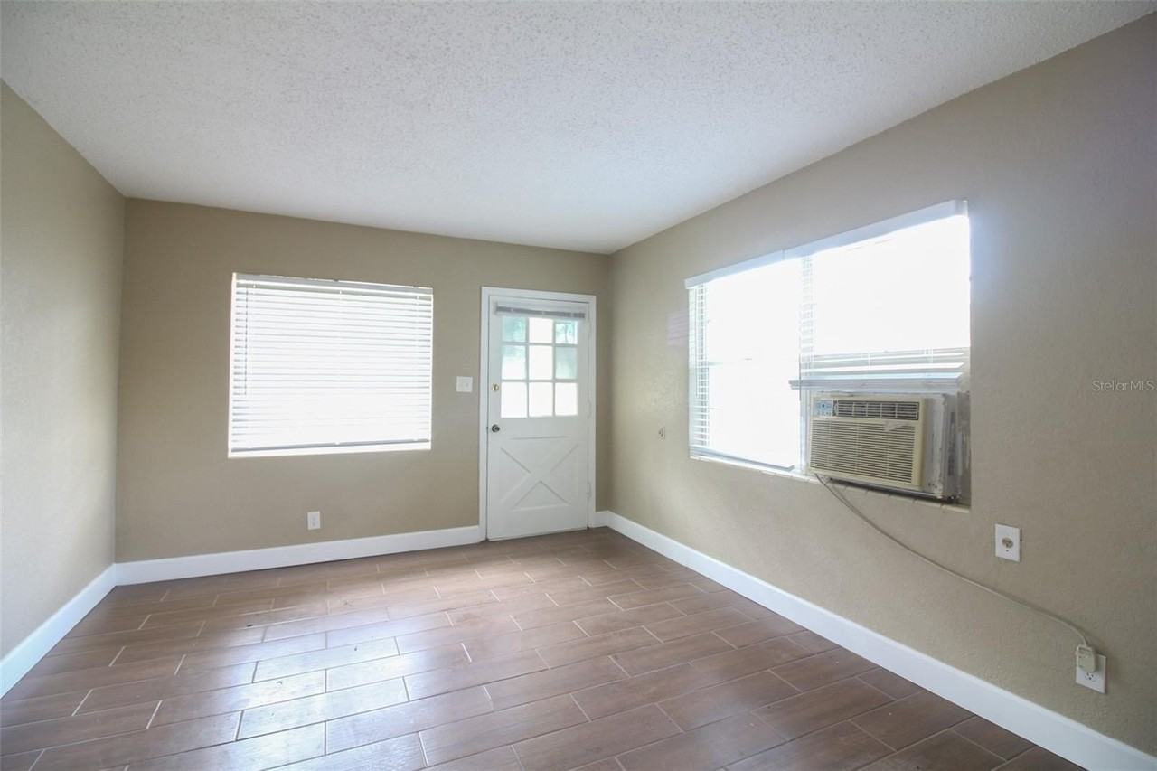 1114 S Tennessee Ave - Photo 2 of 8