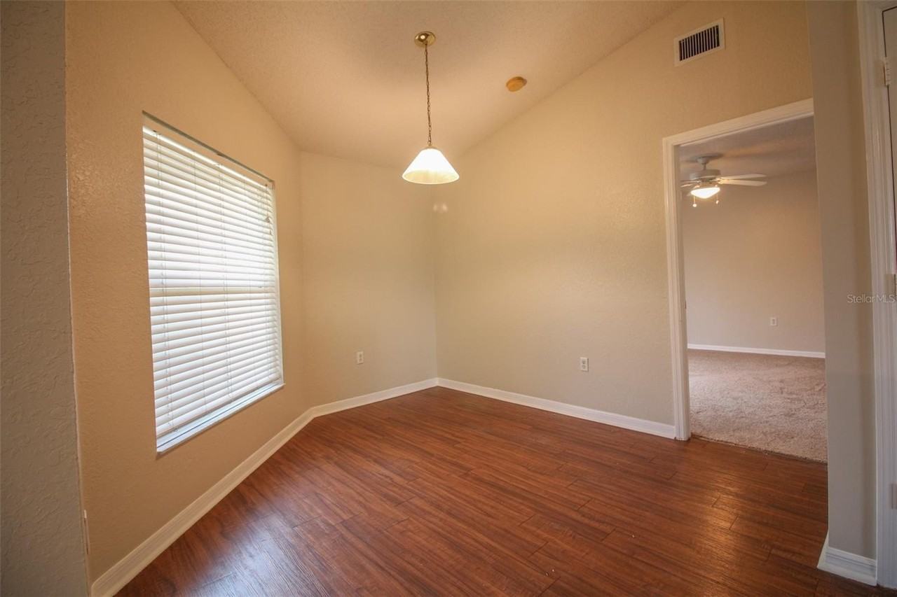 3002 Chasewood Dr - Photo 6 of 20