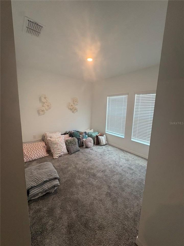 309 Singing Sands Cir - Photo 5 of 23