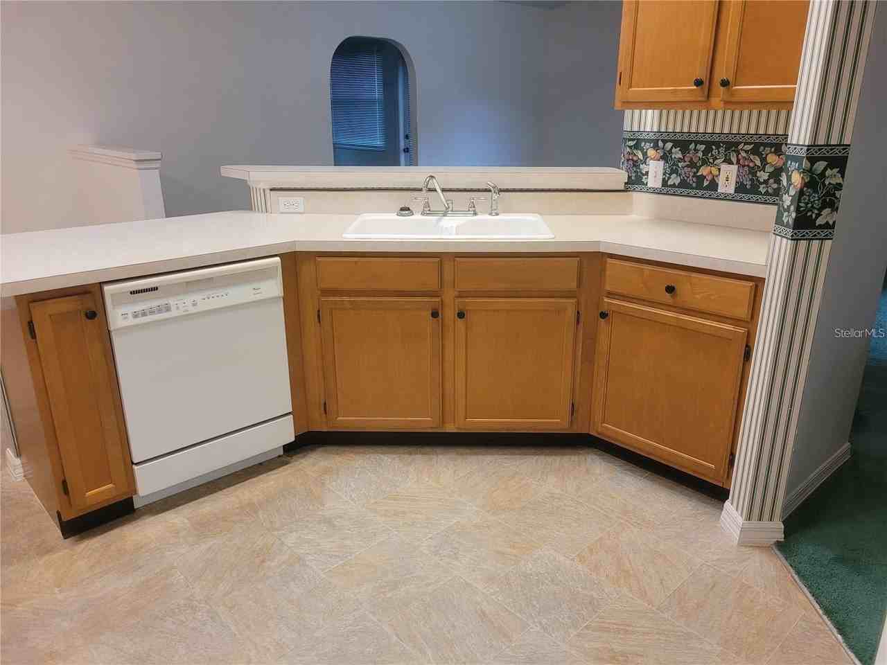 6087 Kittiwake Dr - Photo 3 of 17
