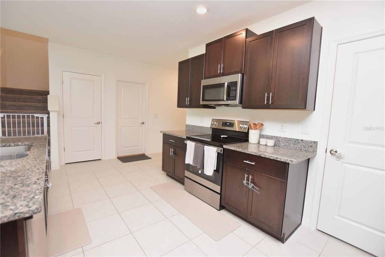 2767 Red Egret Dr - Photo 6 of 50