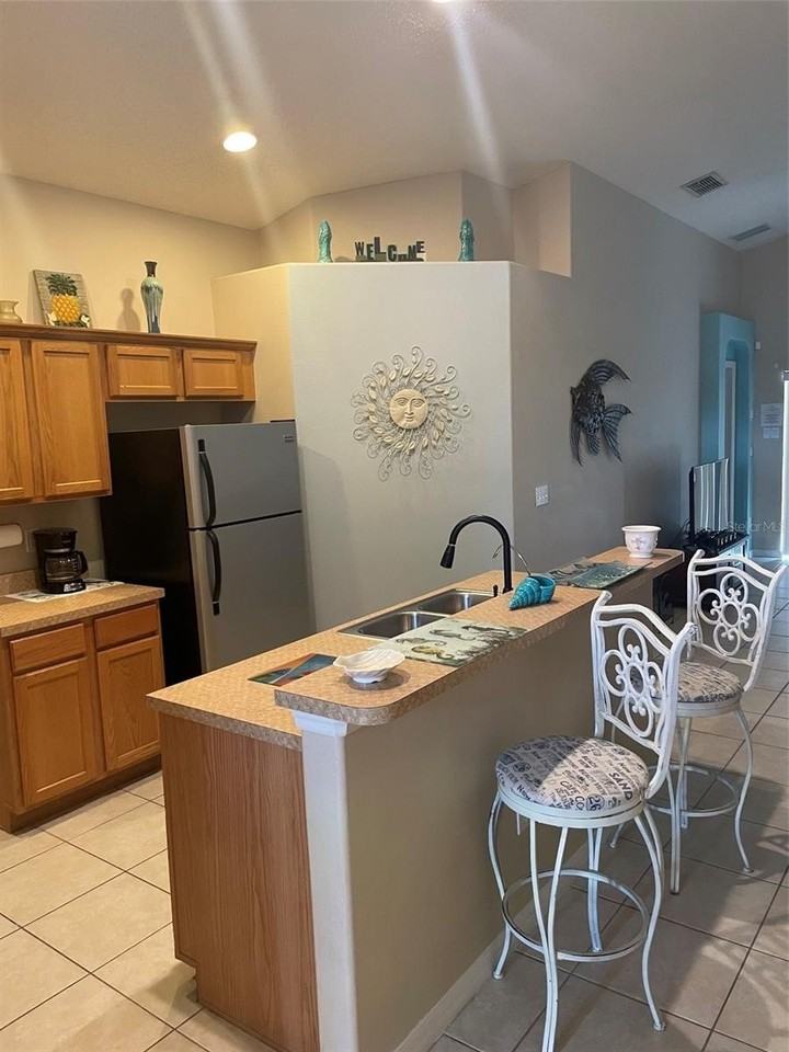 16705 Fresh Meadow Dr - Photo 4 of 19