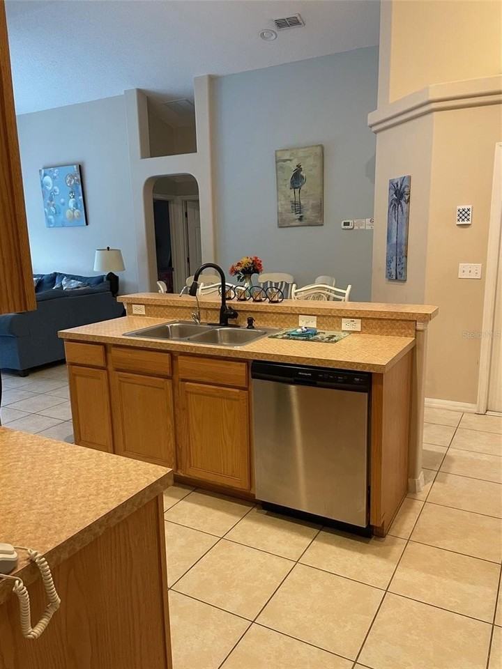 16705 Fresh Meadow Dr - Photo 5 of 19