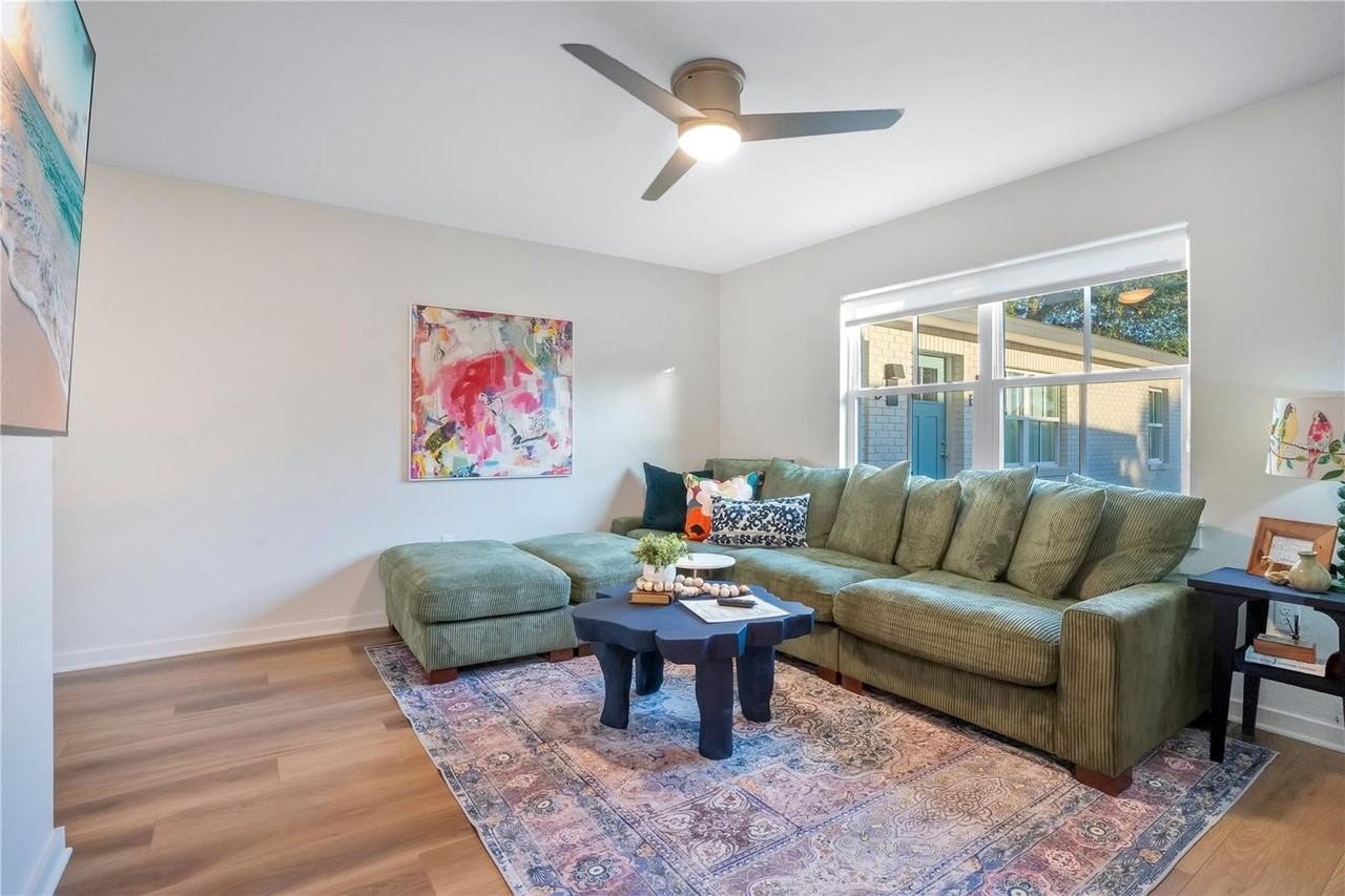 122 E Belmar St #D - Photo 4 of 18