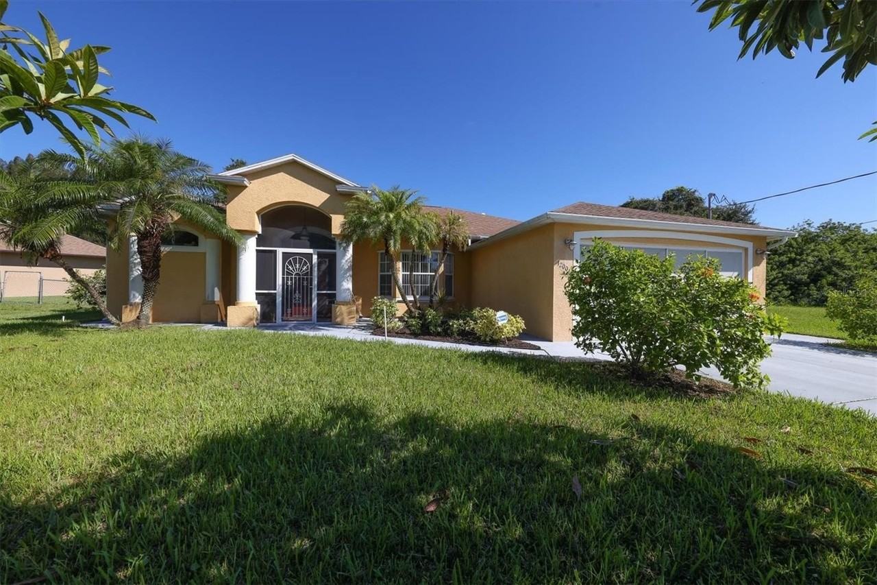 12004 Sarto Ln - Photo 2 of 47
