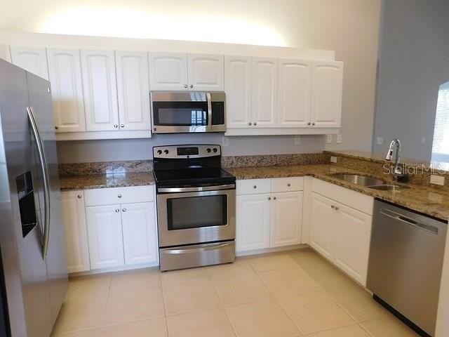 1669 Monarch Dr #204 - Photo 6 of 17