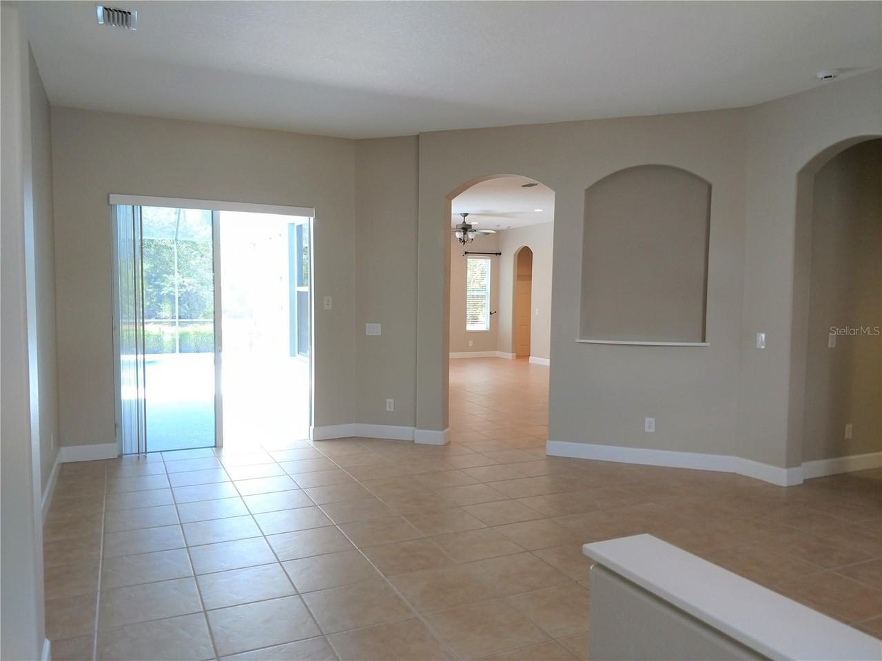 919 Scherer Way - Photo 6 of 45
