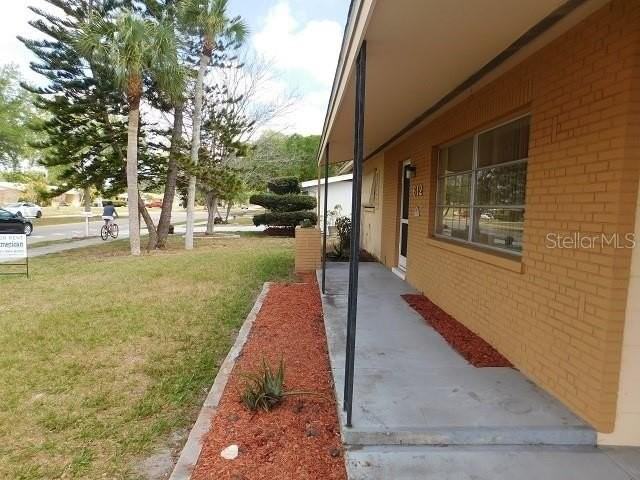 612 Shamrock Blvd - Photo 4 of 26